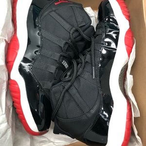 Nike Jordan 11 Black and Red 2012 Bred size 11